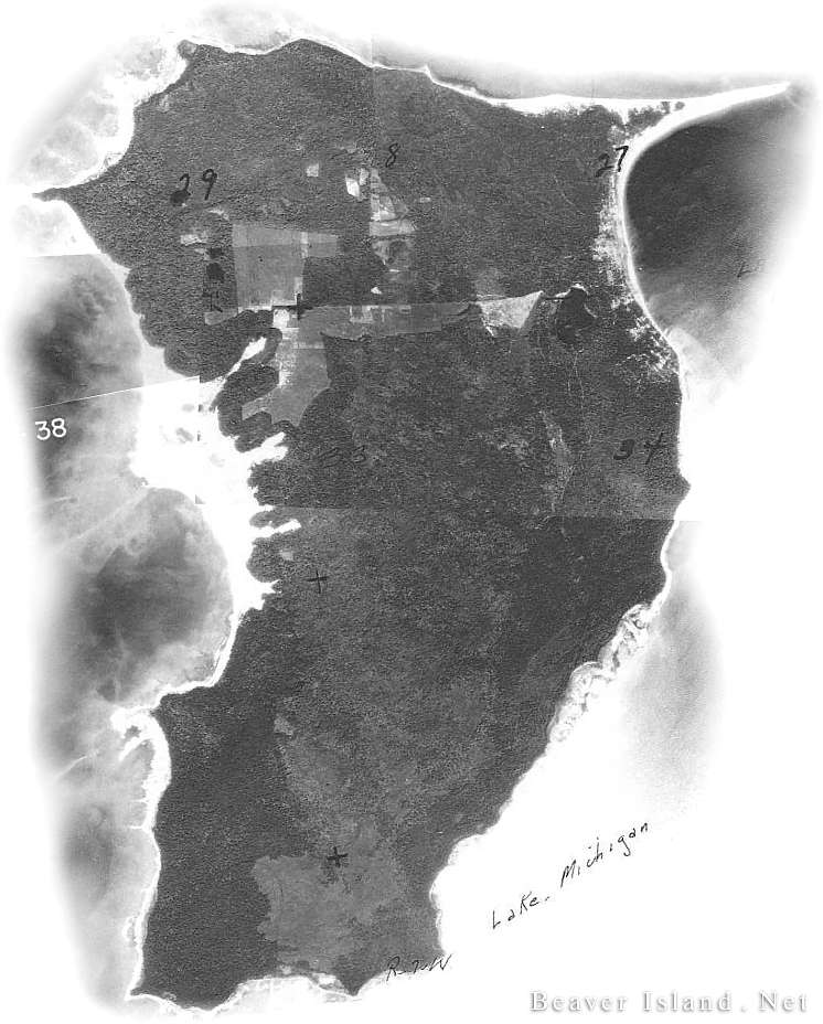 High Island 1938 Aerial.  Copyright 1999 Beaver Island.Net.  All Rights Reserved.