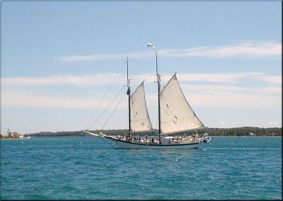 schooner1